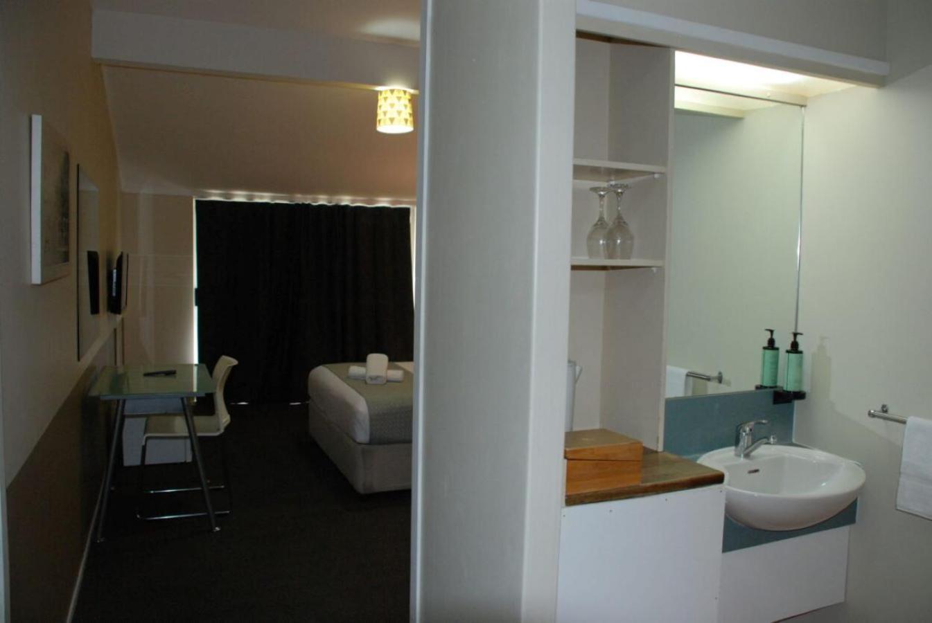 Vr Auckland Airport Hotell Exteriör bild